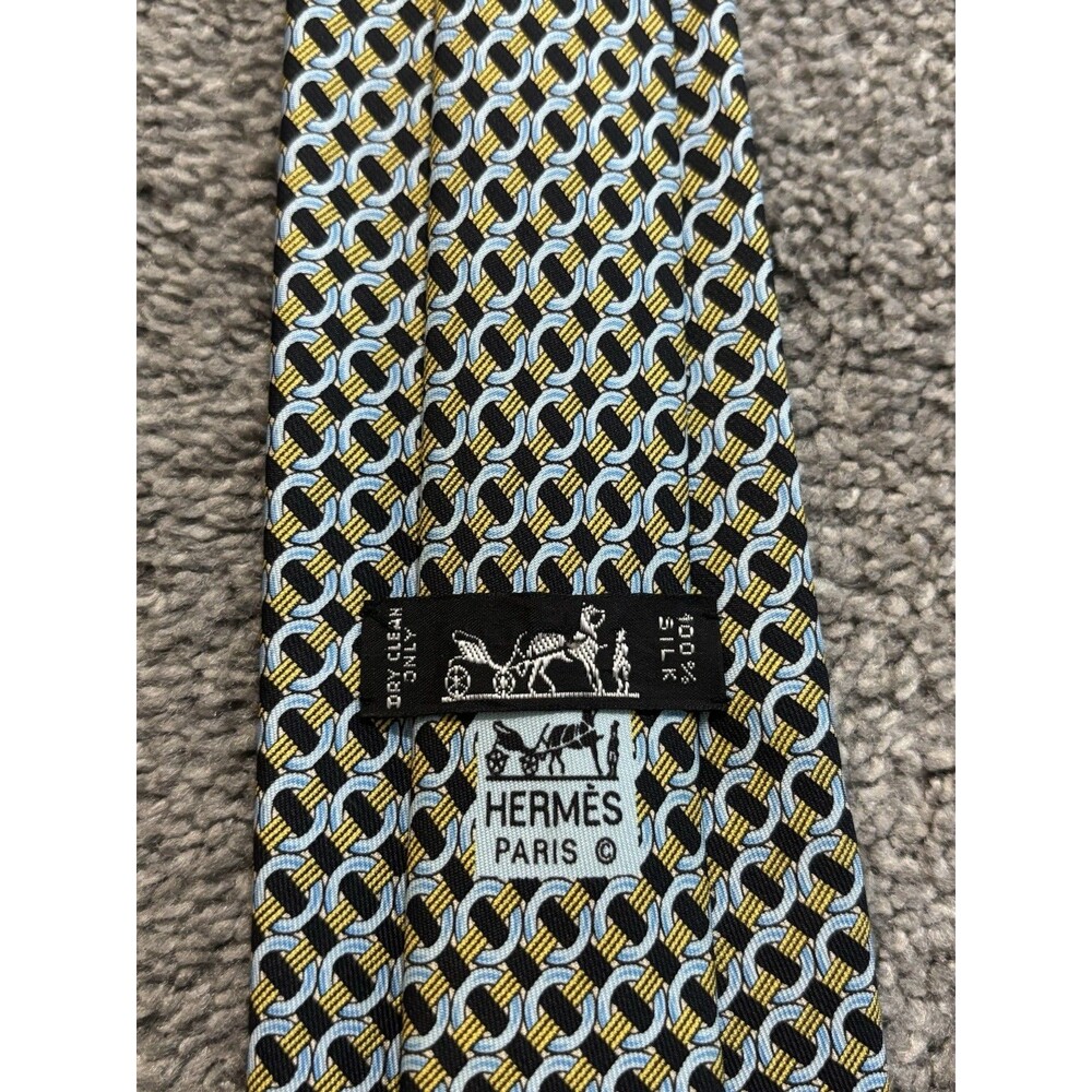 Hermes Silk Tie Yellow Blue Geometric Pattern 7760 - Picture 4 of 5